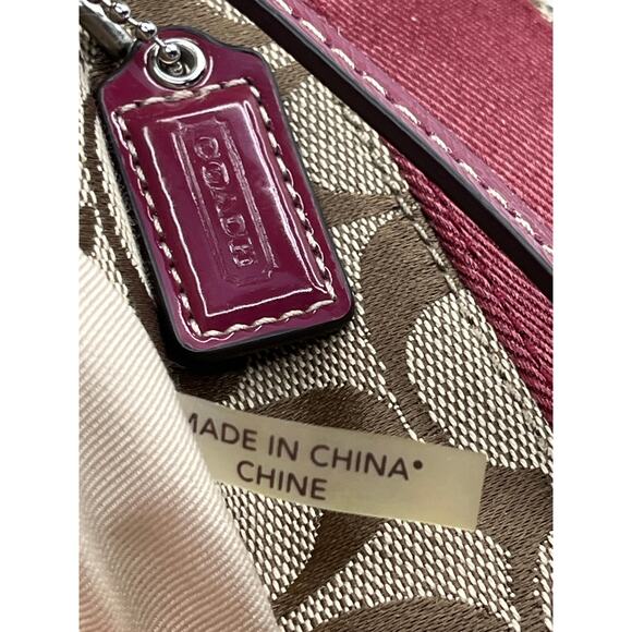 Coach Signature Canvas Wristlet Burgundy Patent Trim Small Pouch Bag - Picture 2 of 14